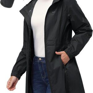 Elegant Women's Waterproof Long Windbreaker - Packable Rain Jacket for Outdoors